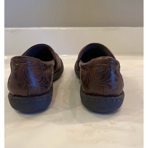 B.O.C. Born Concept Brown Floral Embosed Women Sz 7 Slip On Clogs Arch Suprt BOC - Picture 5 of 10